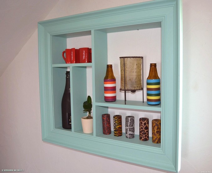 joli cadre etagere bleu pastel-nice blue pastel shadow box