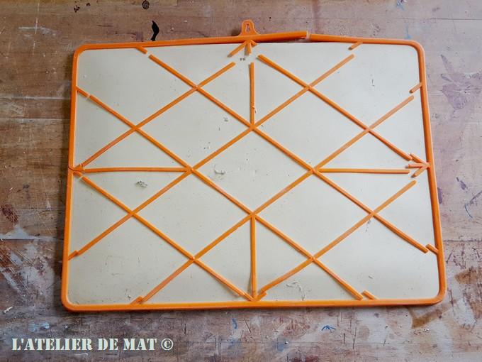 Miroir bon marché - Cheap mirror by l'Atelier de Mat Miroir bon marché - Cheap mirror by l'Atelier de Mat