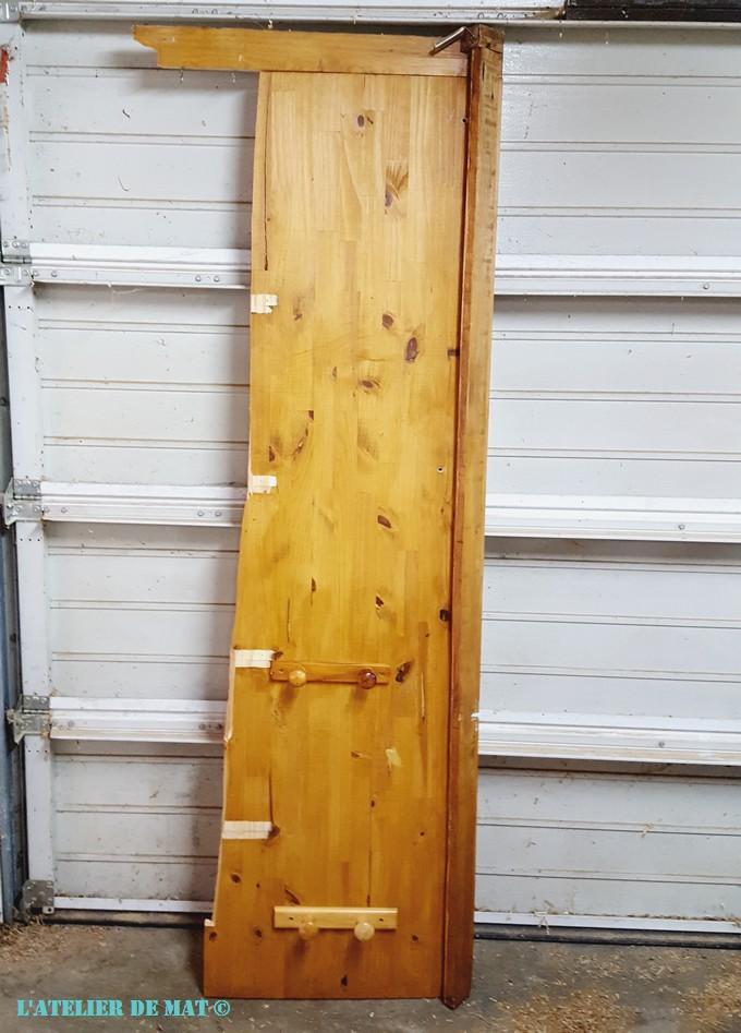 Planche en pin vernie