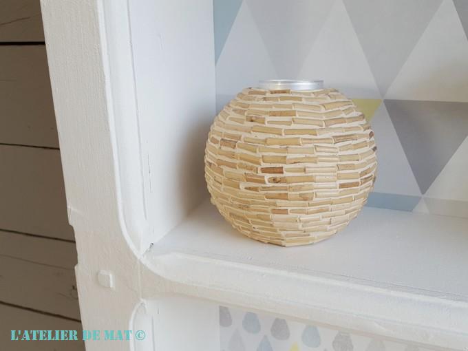 étagère avec papier peint "Tarek"