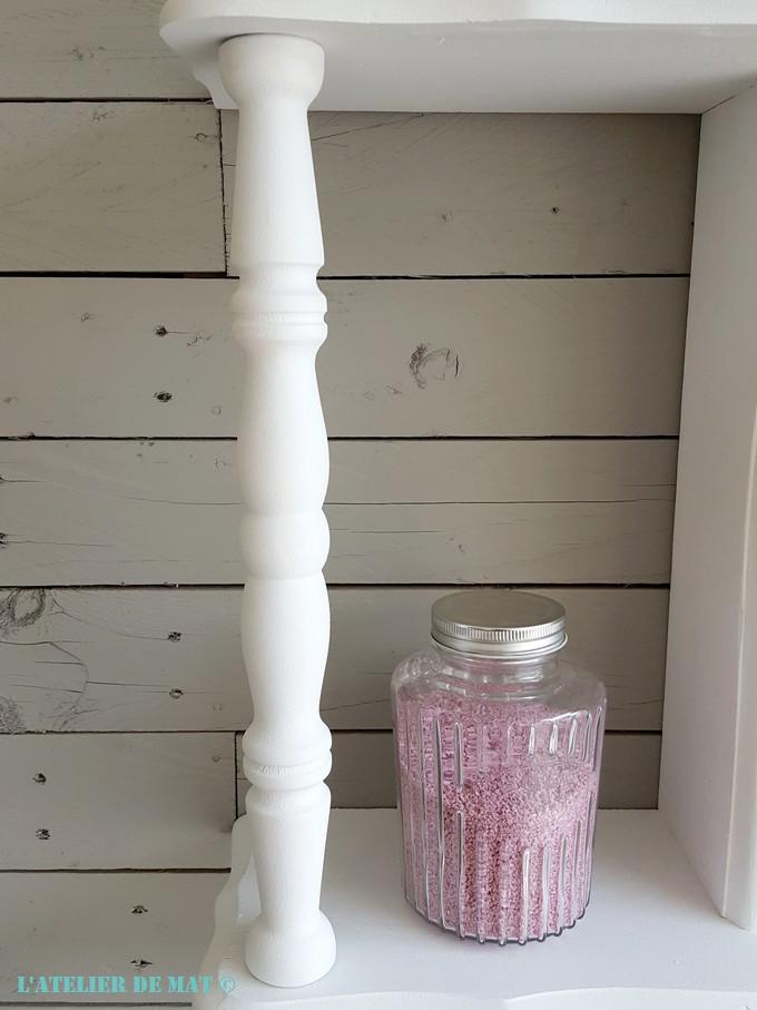 Desserte transformée en étagère-5