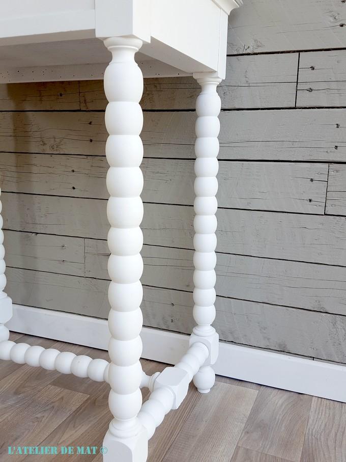 Pieds de table Louis XIII repeints