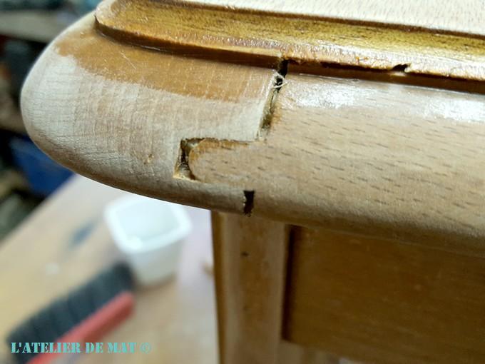 Assemblage de table avec du jeu