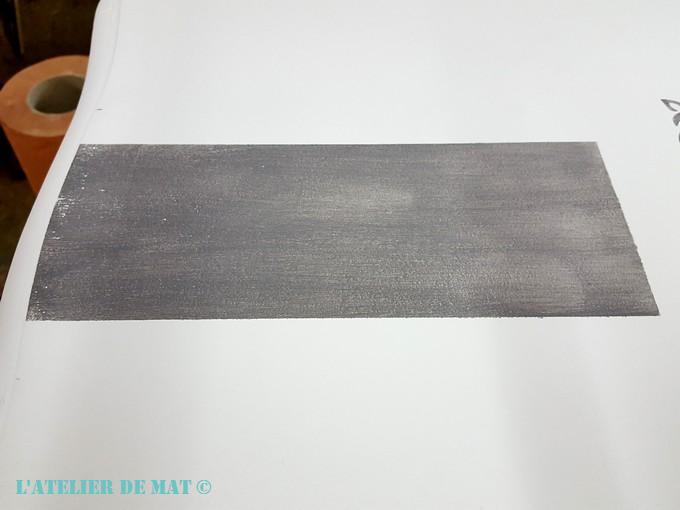 Bande grise avec peinture Greywash