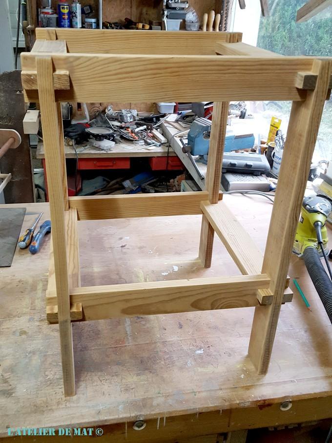 aspect table pin poncée aspect table pin poncée