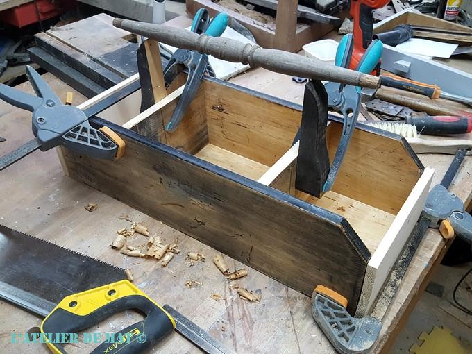 Montage a blanc d'une caisse