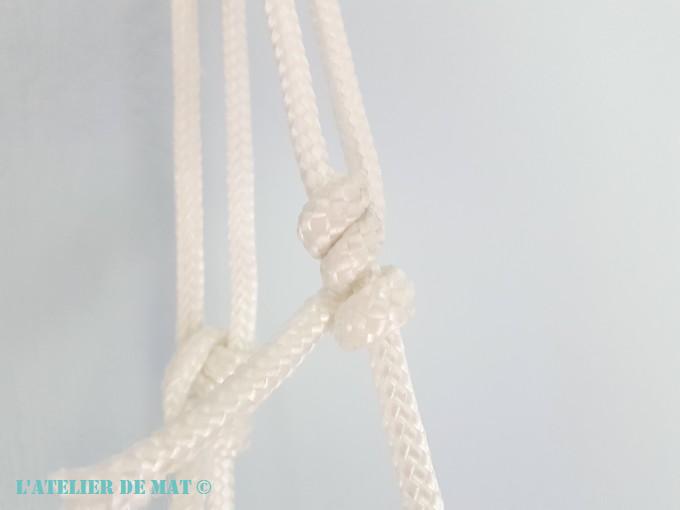 Noeud tendeur pour etagere